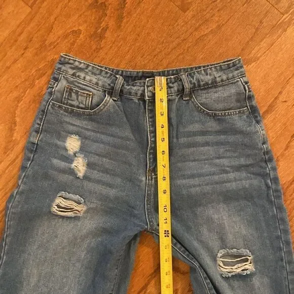 SHEIN size large wide legged jeans, very soft and comfy, distressed, high waist - Picture 7 of 12